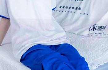 BoBoSocks袜啵啵 - 胡说八道:高清里的涵涵,板鞋也能当模特?