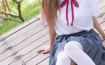 IMiss爱蜜社 – 黄乐然的制服写真集，今天又更新一波，快来修炼你的审美嘛！