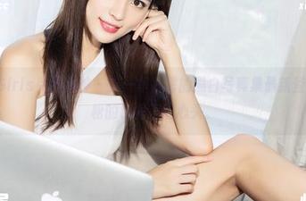KelaGirls克拉女神 – 这一季幂幂的黑白写真集最新登场，轻松的色调落在心头。
