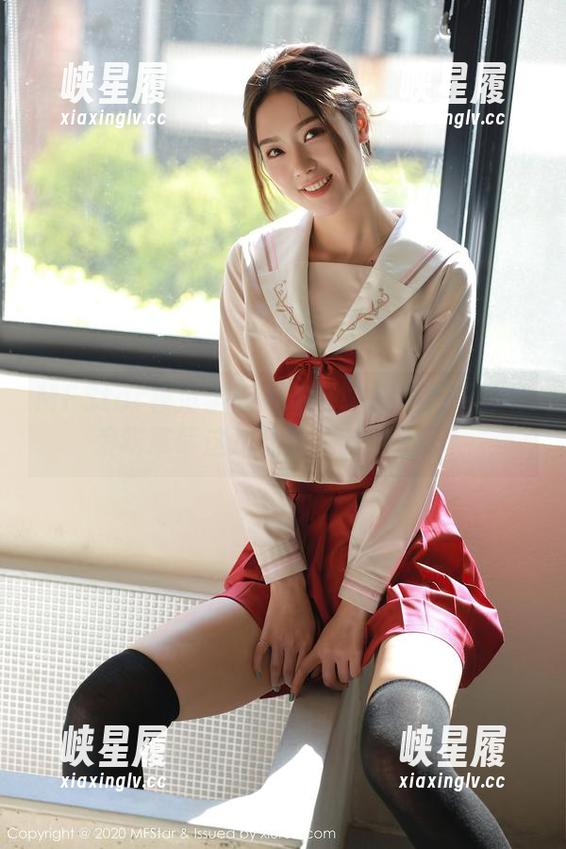 MFStar模范学院 - 少女主题更新？汐汐爱吃草莓这次竟然把我看傻了！