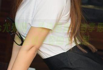 UGirls尤果网 - 精选图库:当李思宁的裤里丝戳中你的小心思