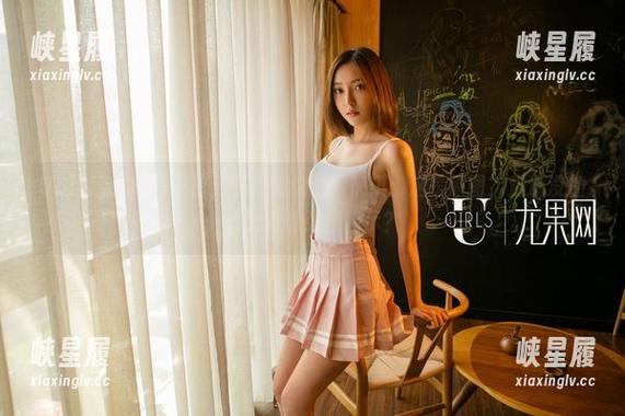 UGirls尤果网 - 拍到私房豹纹的黛蓓琪：这是原图？难道没加点滤镜的强烈暗示？