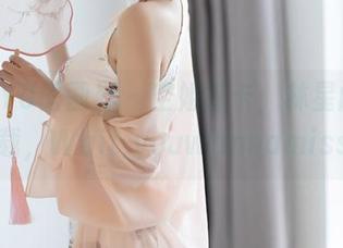 XIAOYU语画界 - 空姐打卡,林星阑的作品下载,Wait,youwannamissit?
