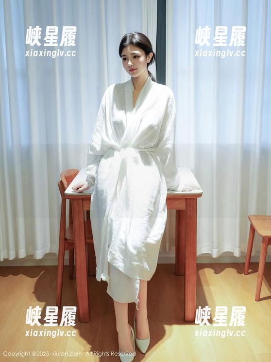 Xiuren秀人网 - 最新真实呈现：Angela小热巴的校服写真，太喜欢这个时代的氛围了！