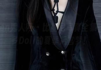 Xiuren秀人网 - 比基尼写真全集,养乐多Doll的夏季后宫梦!