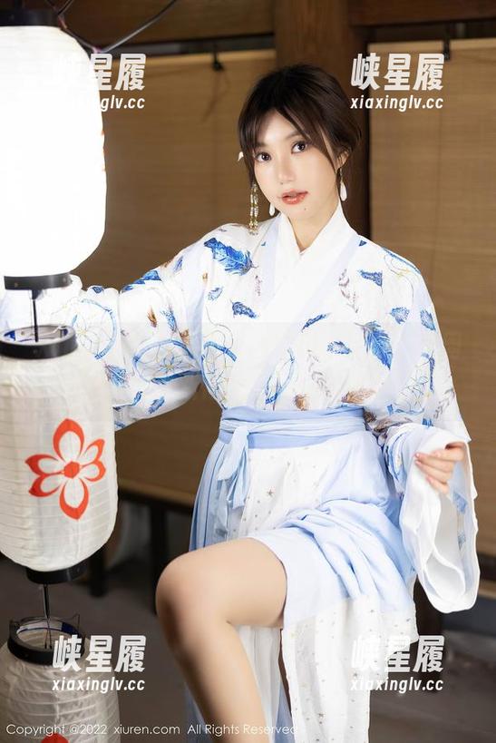 Xiuren秀人网 - 甜心写真，又来了！周大萌这次更新得太甜了，怕你蛀牙！