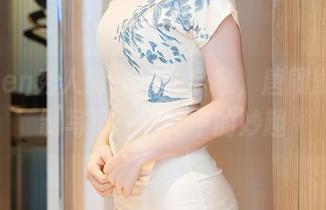 Xiuren秀人网 - 放飞自我,唐翩翩的定制写真:秘密中的妙趣
