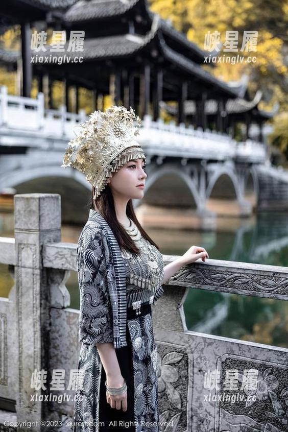 Xiuren秀人网 - 全套图片大放送，桃色奶酪的职业装组合，让工作与魅力都并存。