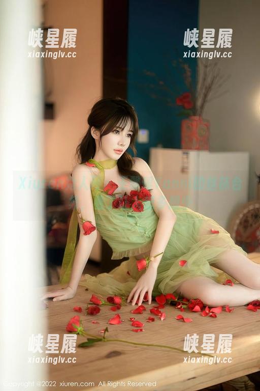Xiuren秀人网 - 王馨瑶Yanni的丝袜合集，看了让人想多想少