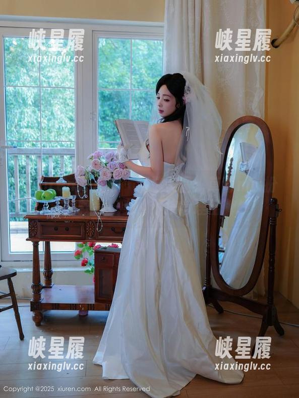 Xiuren秀人网-草莓mm Xiuren秀人网 - 精选美图:草莓mm扮演的救命护士,不按常理出牌!