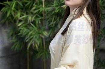 Xiuren秀人网 – 蛋蛋宝黑丝作品集最新版，让我恍惚间又想起那美妙的角度。