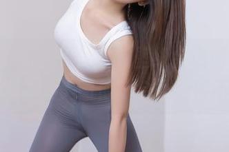 Xiuren秀人网 - 如果壁纸会说话,谢小葱的温柔美图估计会娇羞得不行