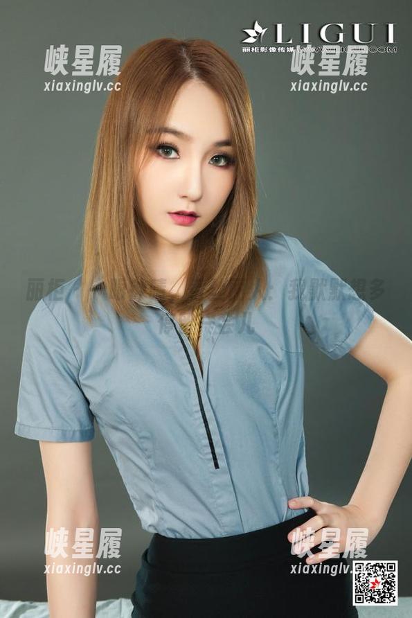 丽柜-钟晴 丽柜 - 一眼钟晴,香丝丽人:我默默想多停留一会儿