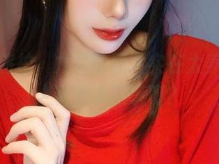 旅拍归旅拍，九言的照片实在太养眼，没人管我咋回事呀？