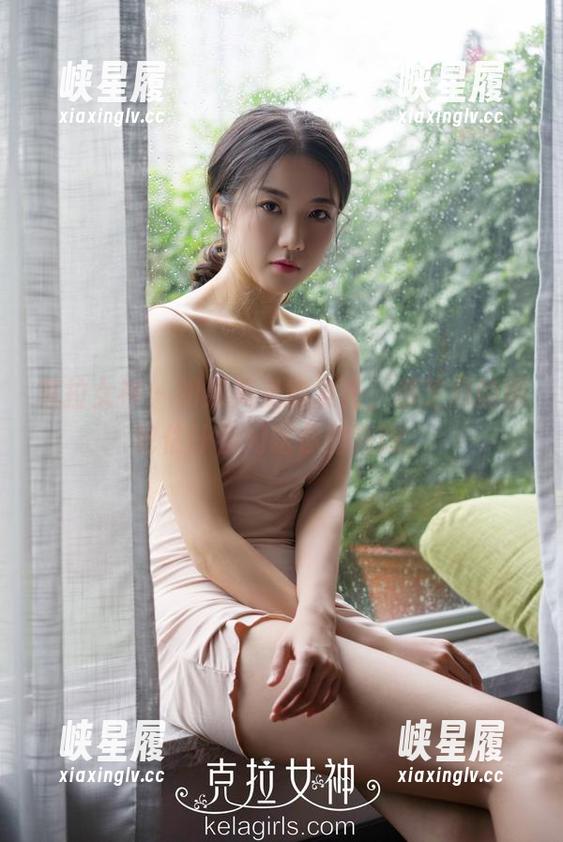 克拉女神 - 如果美足能发光，那芝月的图包估计会闪瞎你的狗眼。
