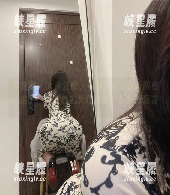 微密圈 - 大家注意，可馨juicy的新图包又来了，一波心血大作更新，手抖得厉害。