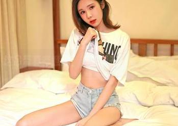 嗲囡囡 - 这吊带真有意思,周大萌在图库里给你分享幽默!