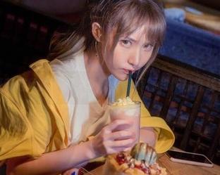 在下萝莉控ii的300万庆祝:黑贞福利作品在线热炒中