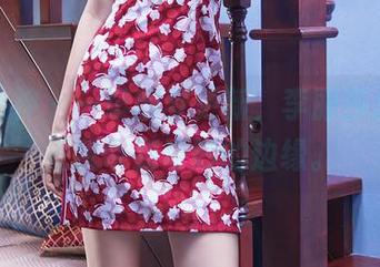 头条女神 - 一帘幽梦更新,李丽莎总是能把我带到奇妙的边缘。