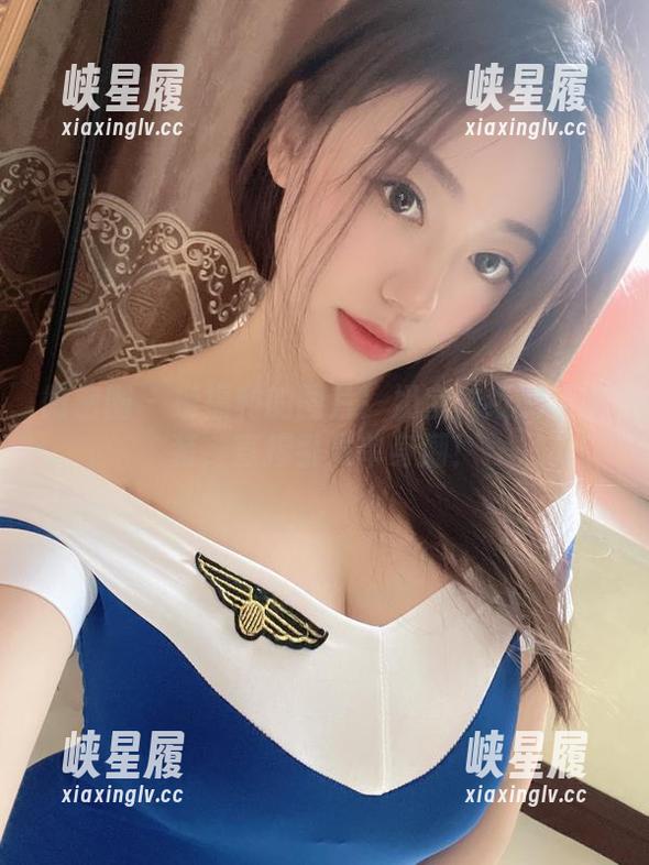 微密圈 - 捞福利的图片！奶宝妹纸的职业装，直接引发单身潮！