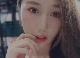 微密圈 - 白色蕾丝镂空：小玉吃果冻的无圣光功力再升级，这套图不得了。