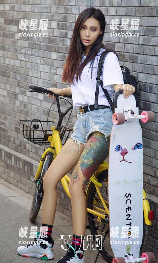 尤果网 - 实话说，童倩的“圣诞”写真，原图还是挺让我意外的，细节丰富得让我无从下手。