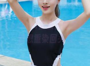 尤物馆 – FoxYini孟狐狸的壁纸，白到我都想重染回头发
