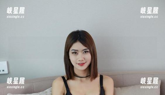 尤物馆 - 一份小尤奈的高清天使图包，居然让我产生了一个奇怪的联想，能不能飞起来啊？