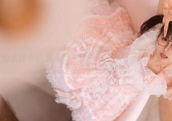 你见过幼水铃衣的双人校服美图吗?今天更新,没想到吧!