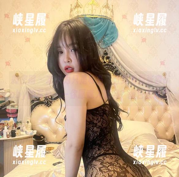 微密圈 - 本以为只是秘书，直到看到张鑫baby的写真——你愿意入坑吗？图包在这里