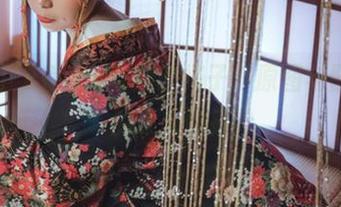 无颜小天使wy与她的绳子:原图与图集中的迷人碰撞