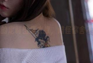 星野咪兔的定制图集太撩,难怪你舍不得划走。
