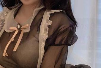 “是依酱吖”的黑色内衣版cos合集,或许是我心中最后的底线?