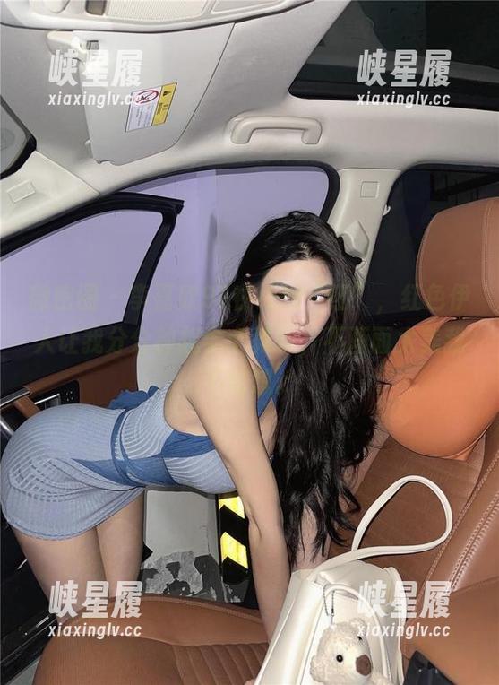 微密圈 - 李嘉欣97在线炫“红”，红色伊人让我分分钟想学个舞步，不画面太美我不敢想。