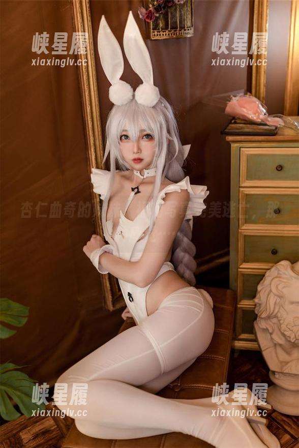 杏仁曲奇的妹妹，福利写真完美逃亡，那种感觉……