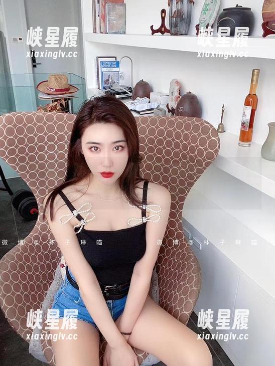 微密圈 - 就是牛仔裤，不要说我小气，快来看林子琳喵的全套下载!