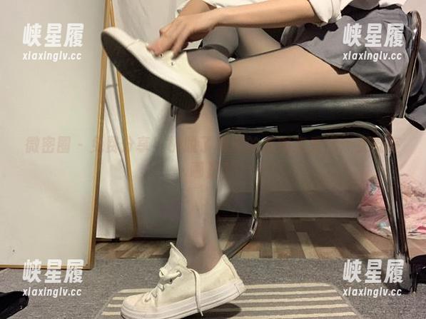微密圈 - 免费分享！桃脱了和她的美图恋爱纪：女友在哪里？