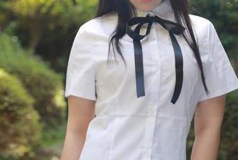 模范学院 – SiByl李思宁的夏日私拍，逛图包一圈竟然想吃冰淇淋？