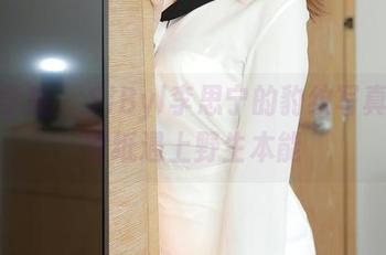 模范学院 - SiByl李思宁的豹纹写真:当壁纸遇上野生本能