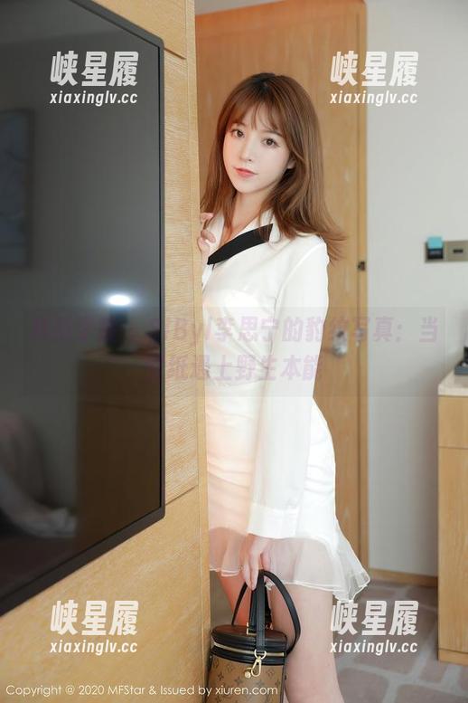模范学院 - SiByl李思宁的豹纹写真：当壁纸遇上野生本能