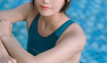 听说这私拍原图来源于汪知子的夏日小院,那秋冬的时候还得去一次才行~