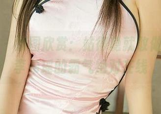 爱尤物 - 原图欣赏：站得稳就敢做女王，李希瑶的霸气绝对在线