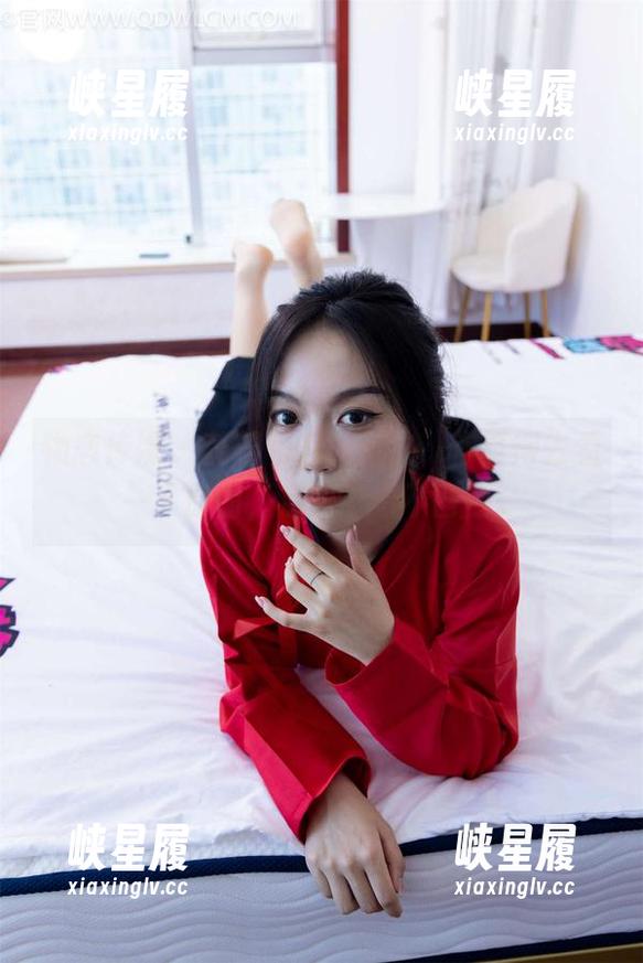 物恋传媒 - 菜菜和她的豹纹，你真得去看一下原图，后悔不看不占座。