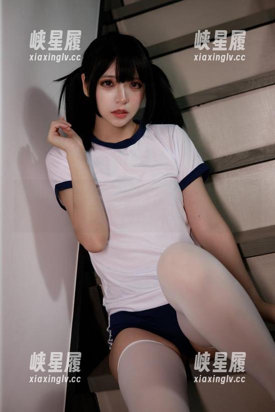 疯猫ss的黑毛衣少女合集，真是给我看呆了！更新赶紧来！