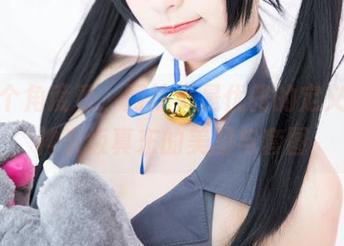 从某个角度看,网袜真是优雅的定义——神乐坂真东的美图与套图