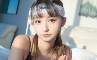 这张神乐坂真冬的夏天cos照，把冰冷的感觉扔到了一边。