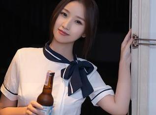 秀人网 - 泳装作品集,安然的独特风吹来了吗?