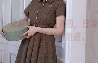 秀人网 - 免费收下这波美图,白沫的套装,一言难尽的惊艳感。