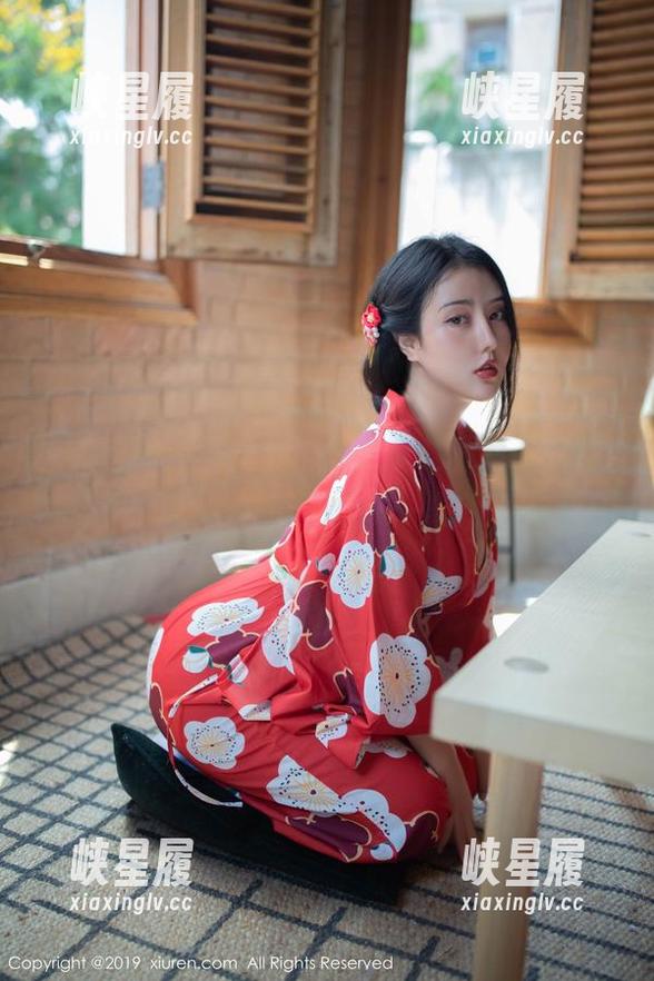 秀人网 - 不寻常的芭比KIKI，女仆造型在线图集，难道要上演一场新剧？