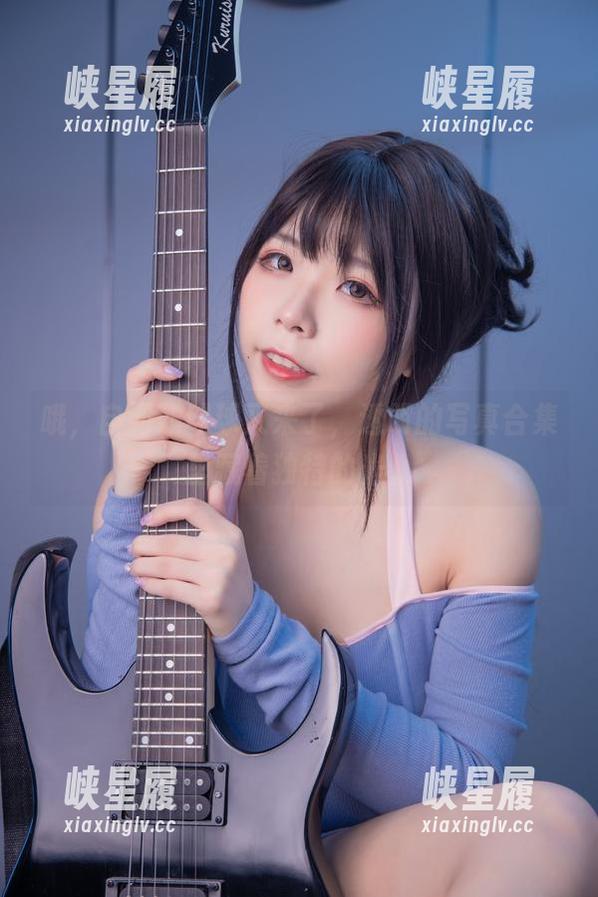 哦，自闭颜球球又来了，透明的写真合集里藏着独特的光。